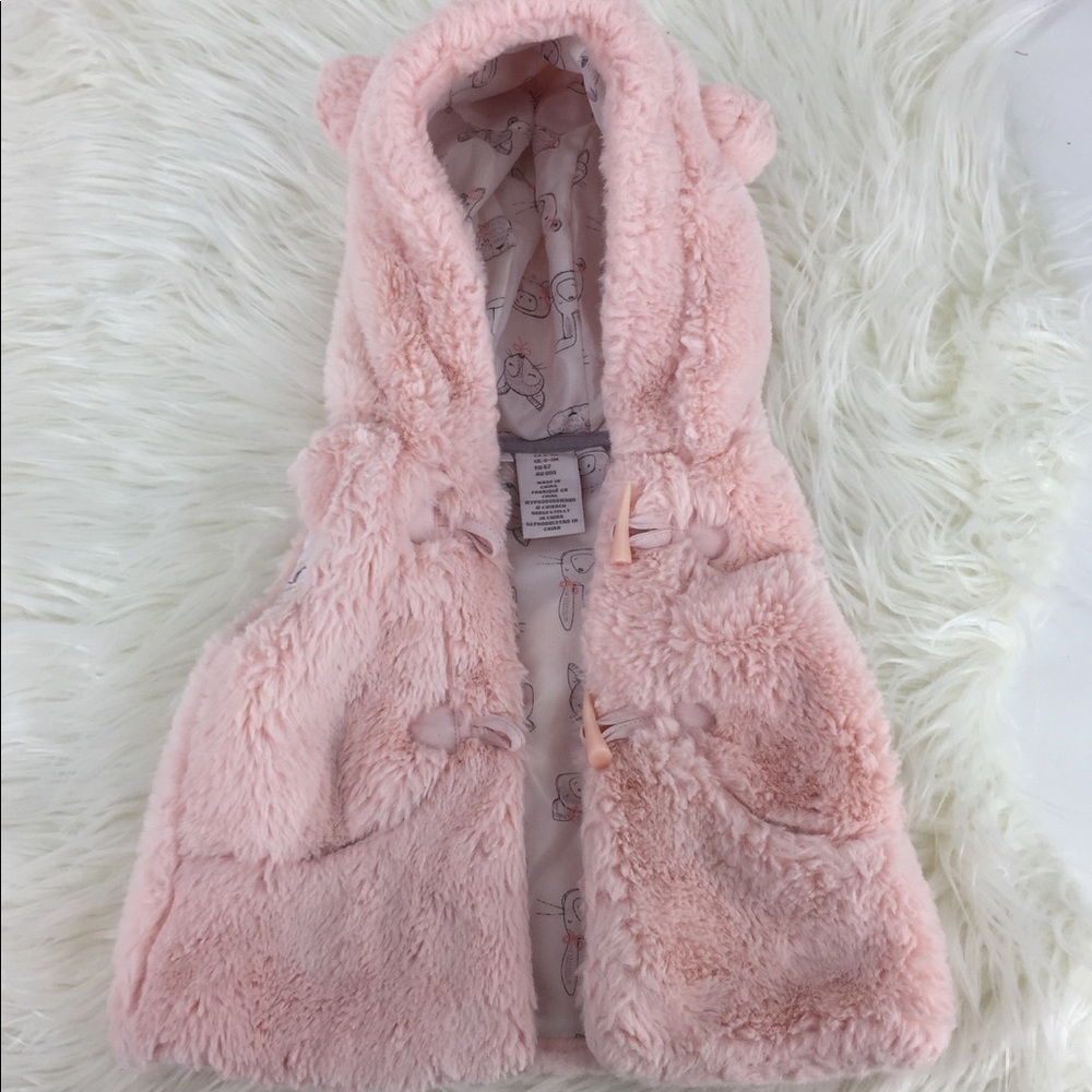 Baby Girl Pink Sherpa Bear Ear Vest Toggle Close - Picture 4 of 7